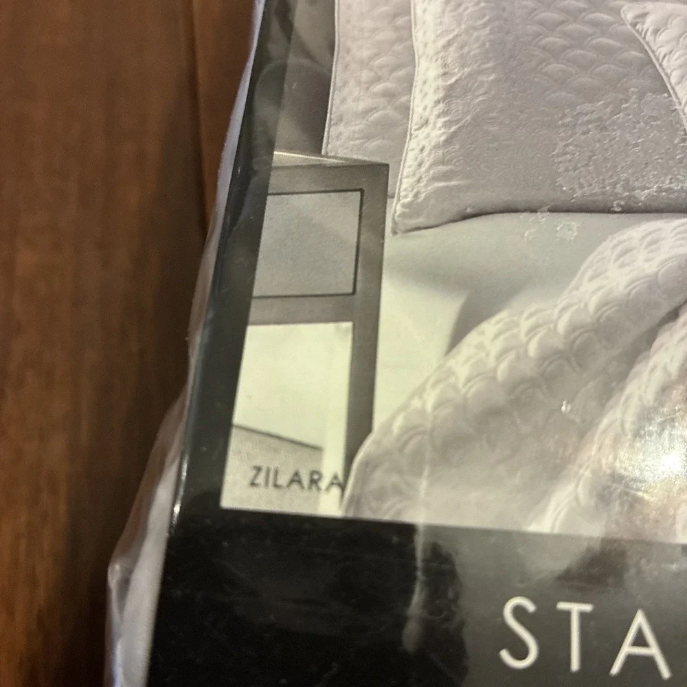 J Queen New York Zilara Standard Sham White New In Package